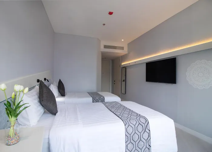 Hotel Queensland Bangkok