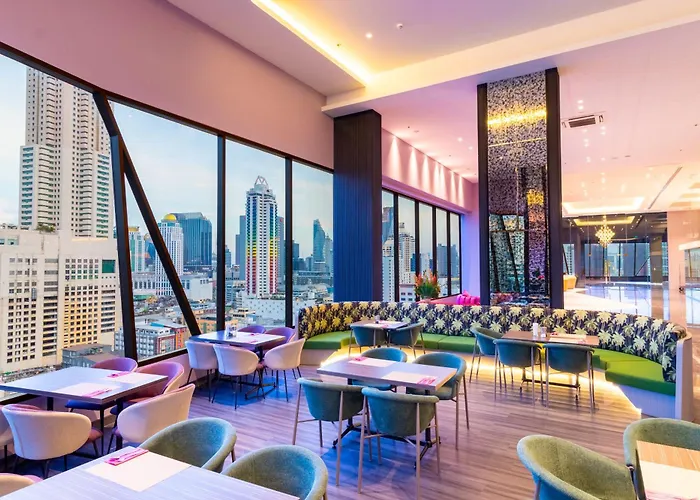 Hotel Queensland 4*