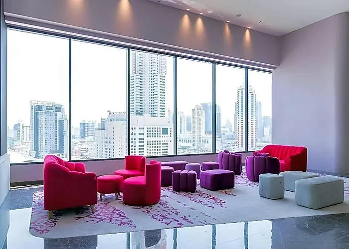 Queensland Hotel 4*
